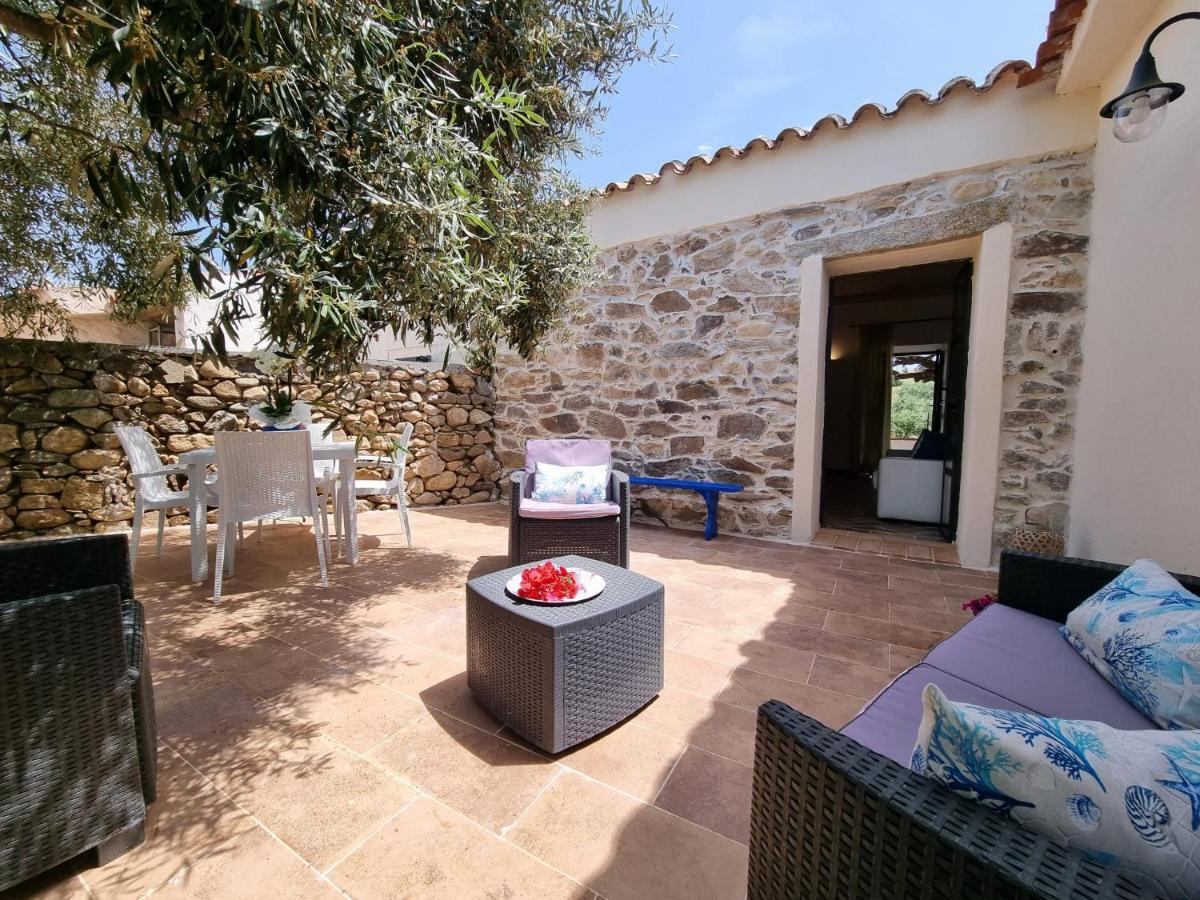Stazzo San Teodoro La Quercia Piscina Condivisa Apartment Exterior photo